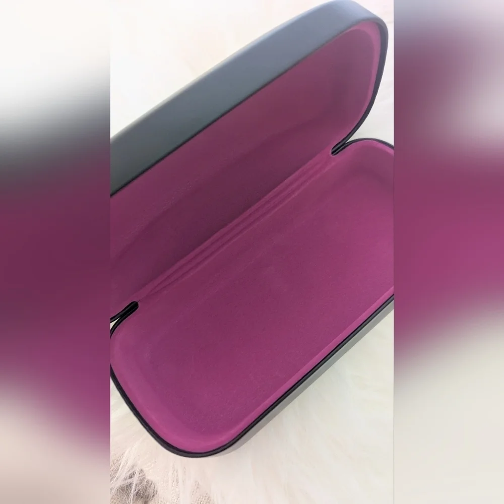 Diane Von Furstenberg  Eye Glass Case